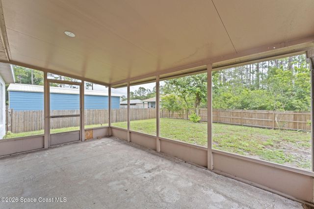 445 Alachua Avenue NW, Palm Bay, FL 32907