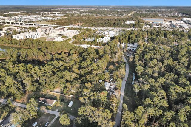 1298 Hope Road, Conroe, TX 77384