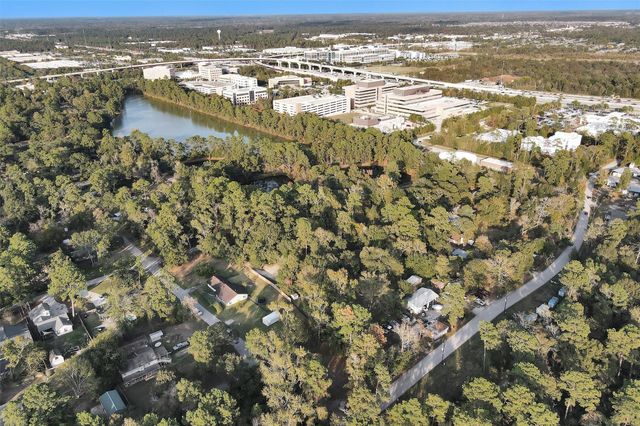 1298 Hope Road, Conroe, TX 77384