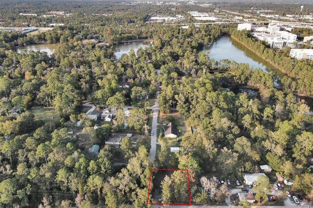 1298 Hope Road, Conroe, TX 77384