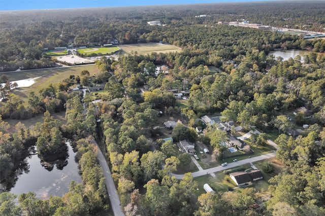 1298 Hope Road, Conroe, TX 77384