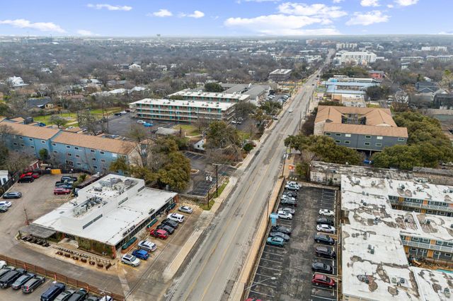 2827 Manor RD 3104, Austin, TX 78722
