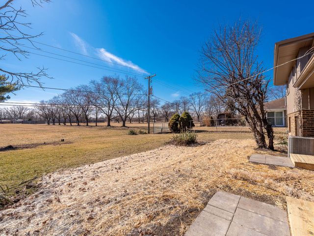 239 E 165th Street, South Holland, IL 60473