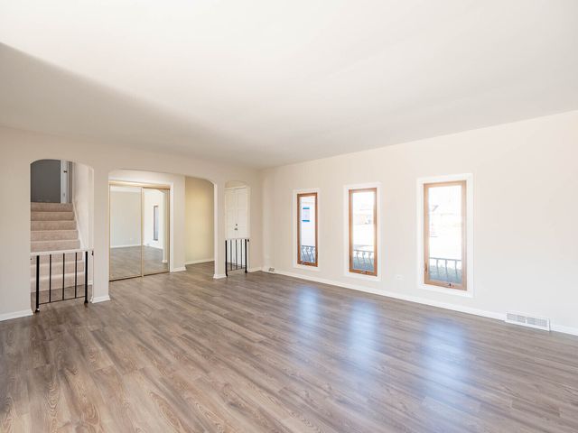 239 E 165th Street, South Holland, IL 60473