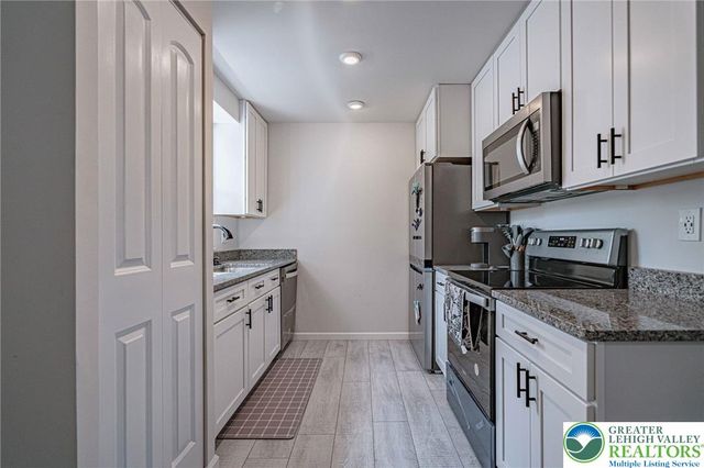 25 North 8th Street, Emmaus Boro, PA 18049