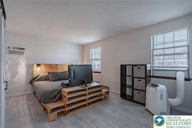 25 North 8th Street, Emmaus Boro, PA 18049