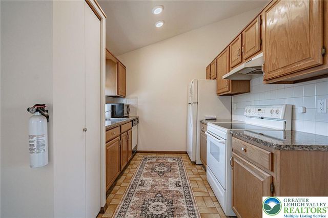 25 North 8th Street, Emmaus Boro, PA 18049