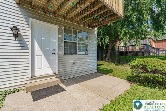 25 North 8th Street, Emmaus Boro, PA 18049