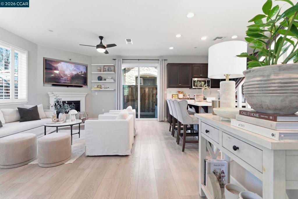 Image 17 of property listing at 53 Havenwood Ct, Brentwood, CA 94513