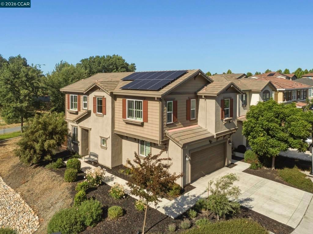 Image 5 of property listing at 53 Havenwood Ct, Brentwood, CA 94513