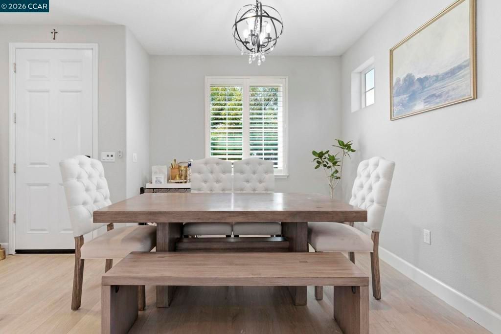 Image 7 of property listing at 53 Havenwood Ct, Brentwood, CA 94513