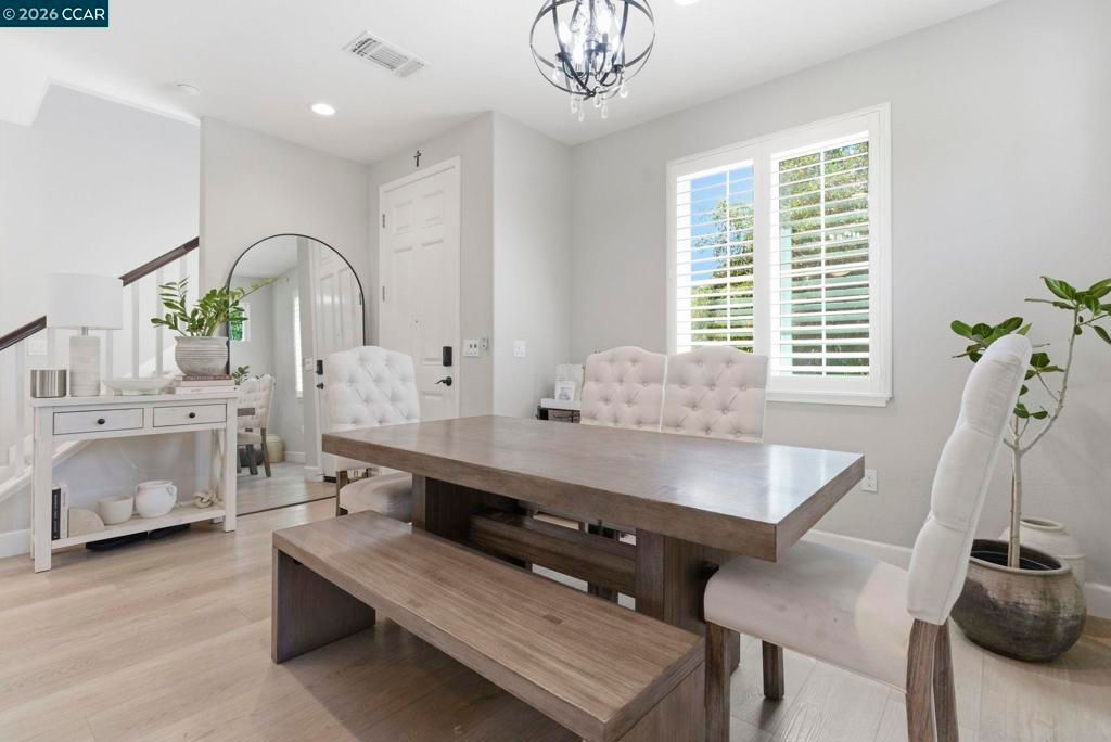 Image 8 of property listing at 53 Havenwood Ct, Brentwood, CA 94513