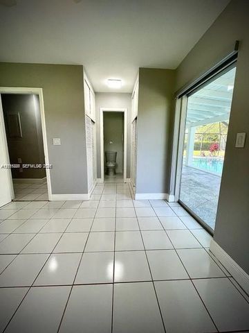 7425 SW 118th St 0, Pinecrest, FL 33156
