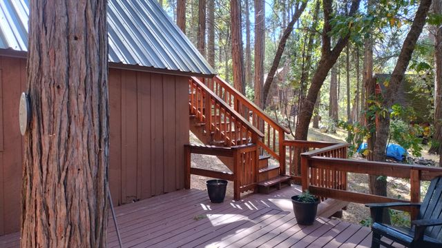 1803 John Gerney Drive, Camp Nelson, CA 93265
