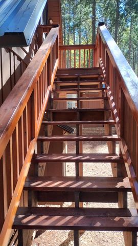 1803 John Gerney Drive, Camp Nelson, CA 93265