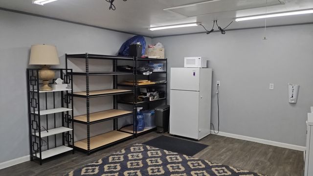 1803 John Gerney Drive, Camp Nelson, CA 93265