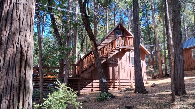 1803 John Gerney Drive, Camp Nelson, CA 93265