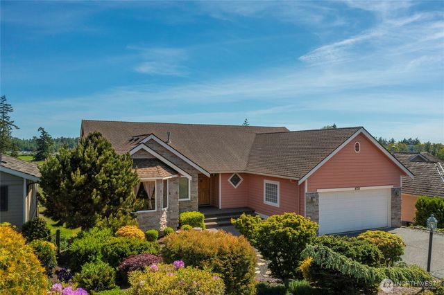 4755 S Golf Course Drive, Birch Bay, WA 98230