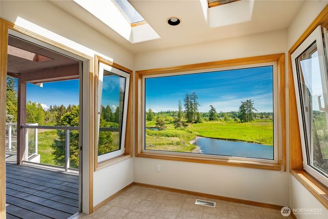 4755 S Golf Course Drive, Birch Bay, WA 98230
