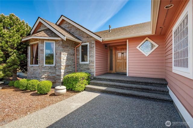 4755 S Golf Course Drive, Birch Bay, WA 98230