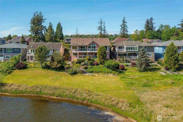 4755 S Golf Course Drive, Birch Bay, WA 98230