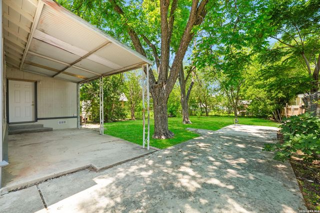 523 Bailey Ave, San Antonio, TX 78210