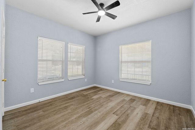 523 Bailey Ave, San Antonio, TX 78210