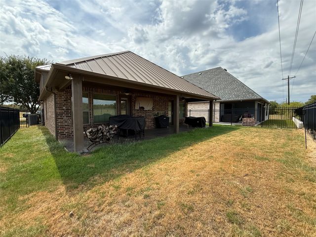 155 Bay Creek Lane, Gordonville, TX 76245