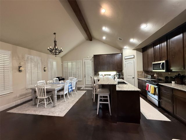 155 Bay Creek Lane, Gordonville, TX 76245