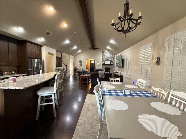 155 Bay Creek Lane, Gordonville, TX 76245