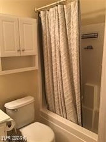 10620 Primrose Arbor Avenue, Las Vegas, NV 89144