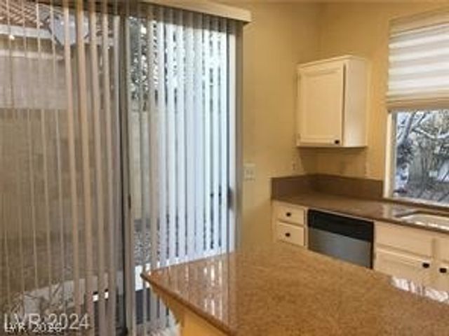 10620 Primrose Arbor Avenue, Las Vegas, NV 89144