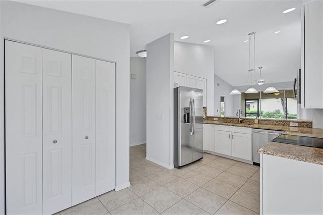 7123 HERON DRIVE, Sarasota, FL 34243