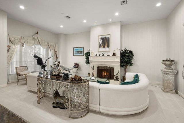 19525 Doerre Road, Spring, TX 77379