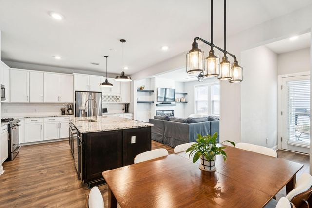 151 Rowans Creek Drive, Charleston, SC 29492