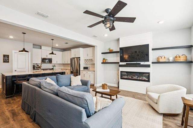 151 Rowans Creek Drive, Charleston, SC 29492