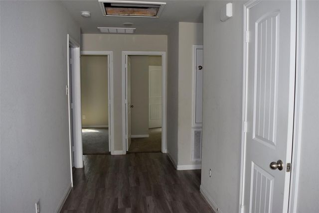 3216 Moore Avenue, Bay City, TX 77414