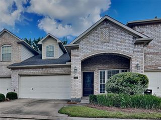 1127 Enclave Square E, Houston, TX 77077