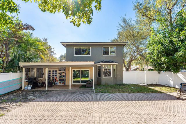 4087 NW 2nd Court, Delray Beach, FL 33445