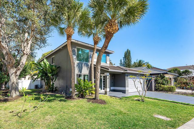 4087 NW 2nd Court, Delray Beach, FL 33445