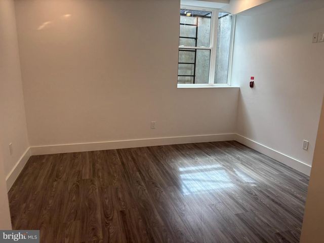 2209 N 7TH ST, Philadelphia, PA 19133