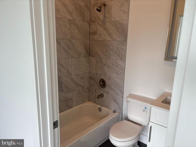 2209 N 7TH ST, Philadelphia, PA 19133