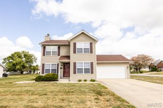 2021 Killarney Drive, Belleville, IL 62221