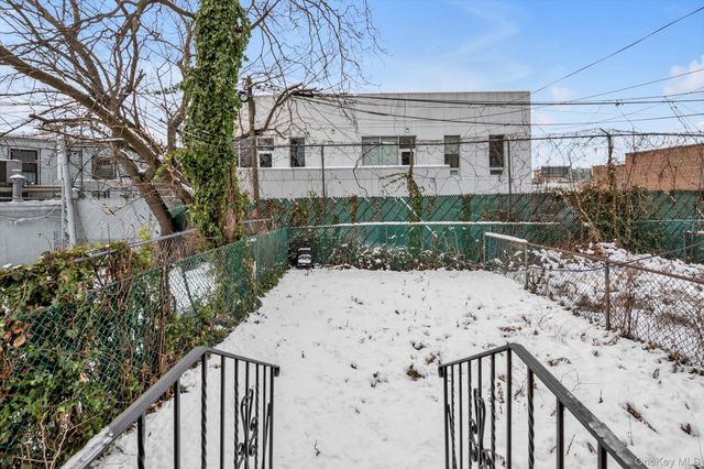 4018 165th Street, Flushing, NY 11358