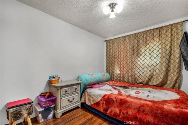 6629 Wilbur Avenue, Reseda, CA 91335