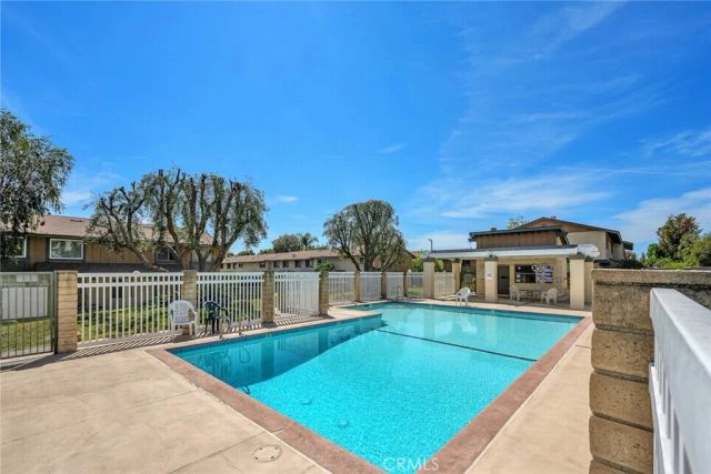 6629 Wilbur Avenue, Reseda, CA 91335