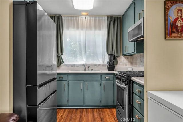 6629 Wilbur Avenue, Reseda, CA 91335