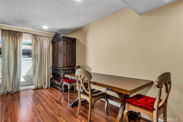 6629 Wilbur Avenue, Reseda, CA 91335