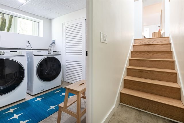 7 Diamond Rd, Lexington, MA 02420