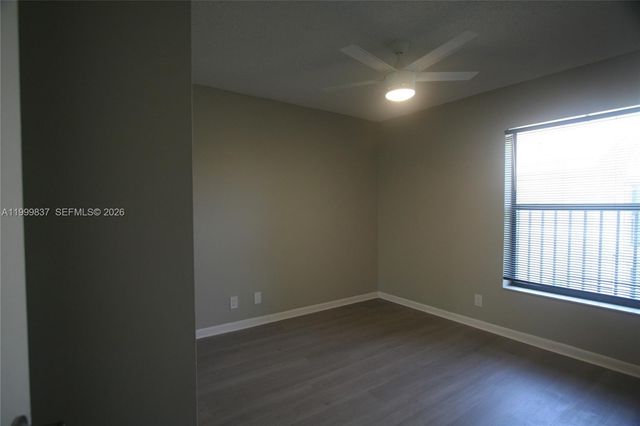 4698 NW 22nd St 4248, Coconut Creek, FL 33063